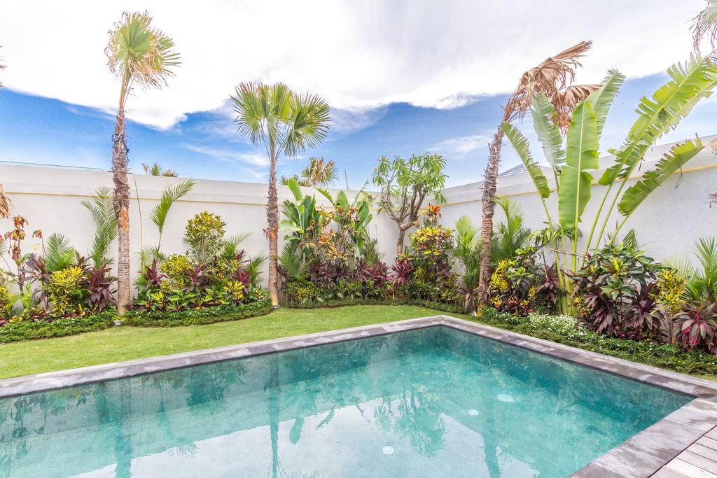Villa Saha - Elegant 3-bedroom In Seminyak (Bali)